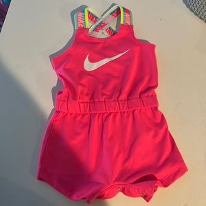 Nike bay girl romper